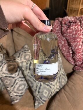 Lavender & Lilac Bath + Shower Oil - Clear